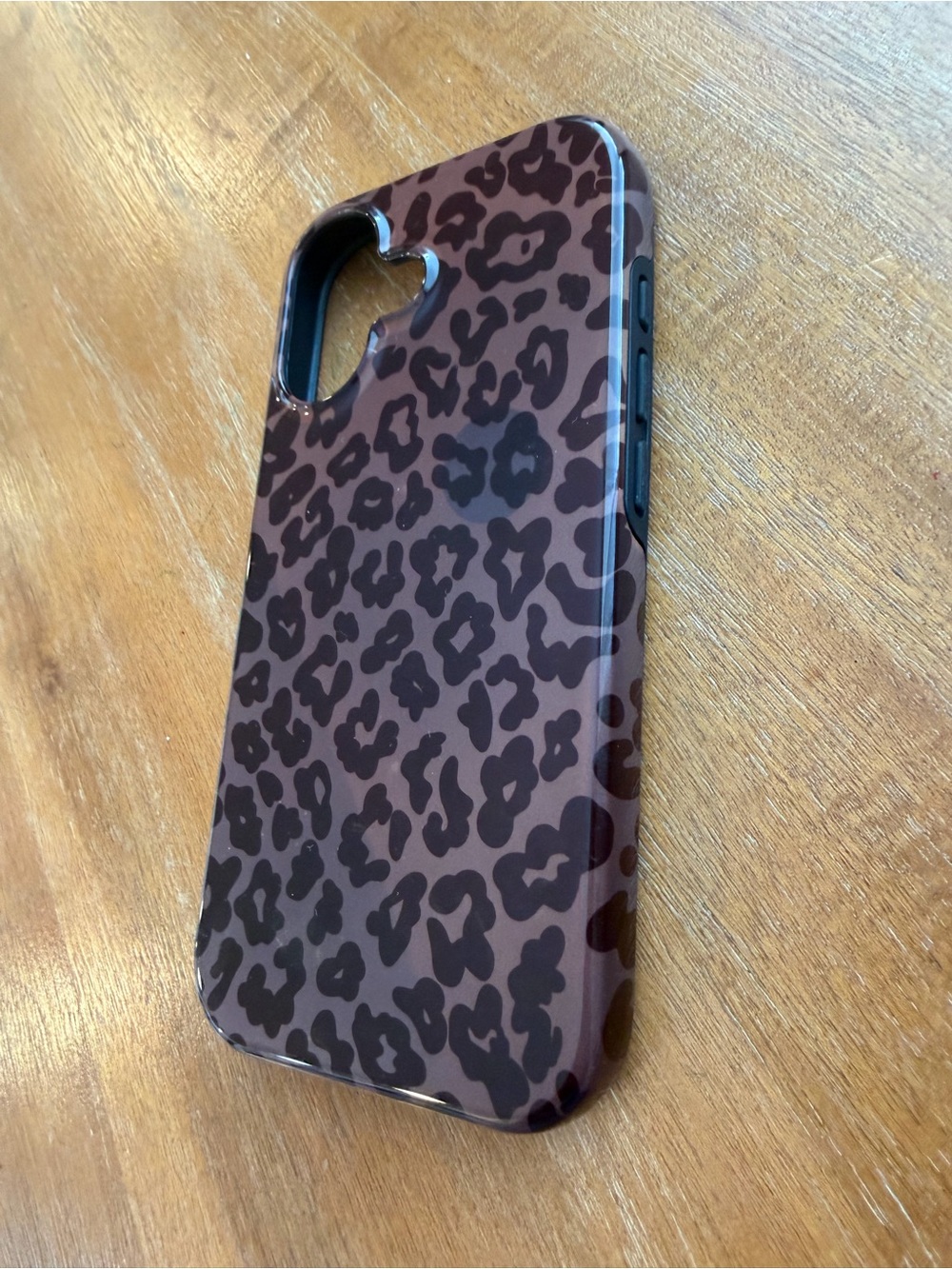 iPhone case - Picture 2 of 5